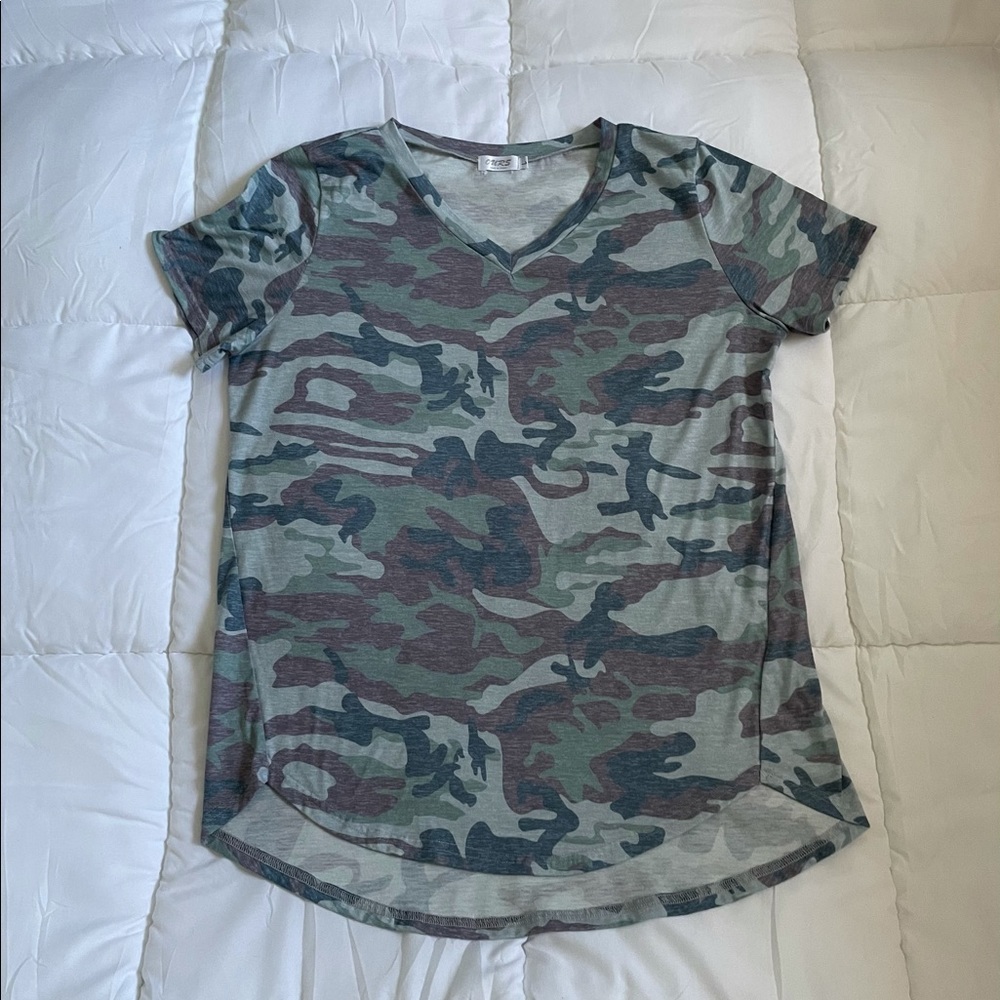 Ours Camo Top
